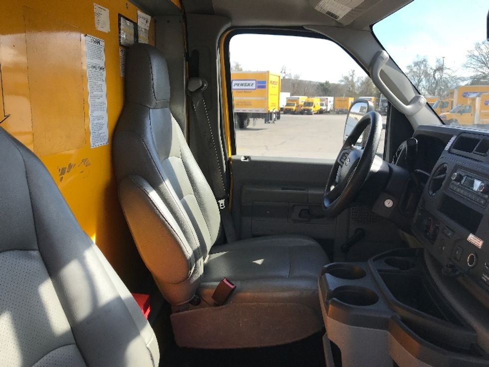 Light Duty Box Truck-Light and Medium Duty Trucks-Ford-2021-E350-Little Rock-AR-77,599\n\t\tmiles-$ 28,250 - Image 22