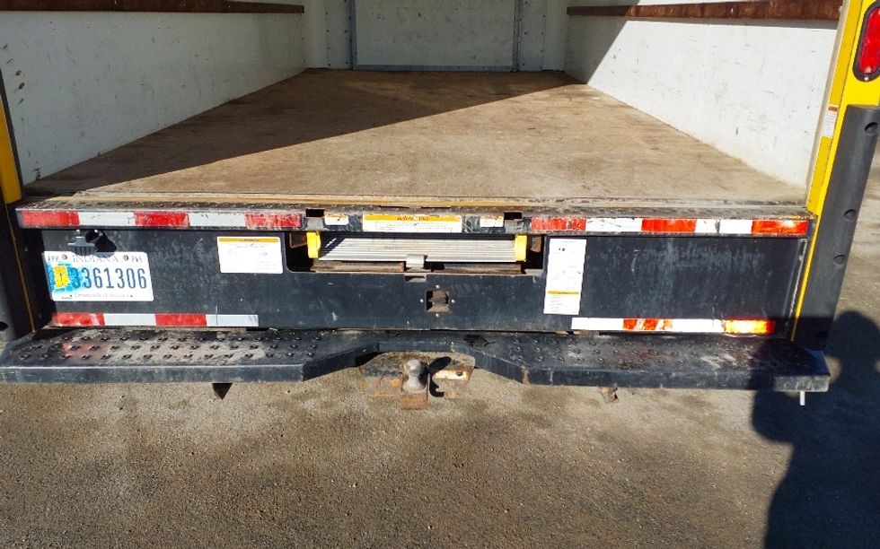 Light Duty Box Truck-Light and Medium Duty Trucks-Ford-2021-E350-Londonderry-NH-107,124\n\t\tmiles-$ 23,750 - Image 9