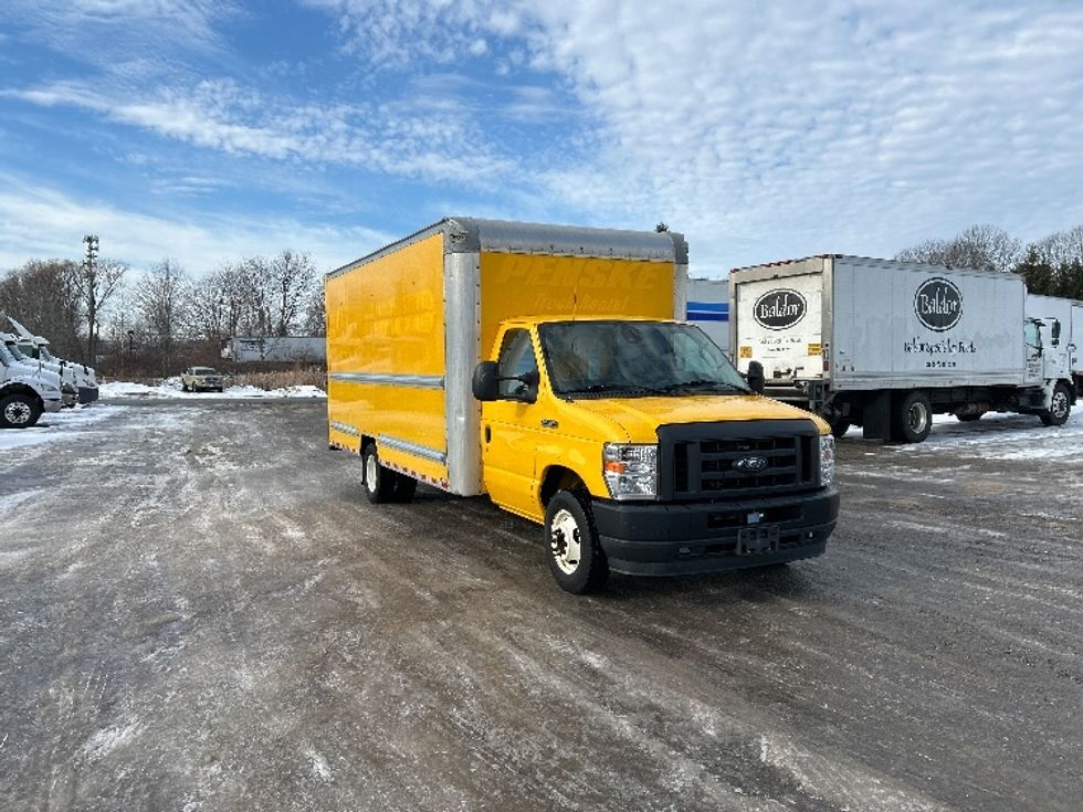 Light Duty Box Truck-Light and Medium Duty Trucks-Ford-2021-E350-Londonderry-NH-94,300\n\t\tmiles-$ 25,250 - Image 1