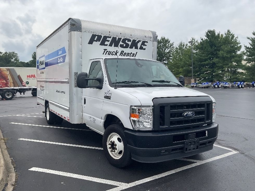 Used Light Duty Box Trucks for Sale in KY Penske Used Trucks