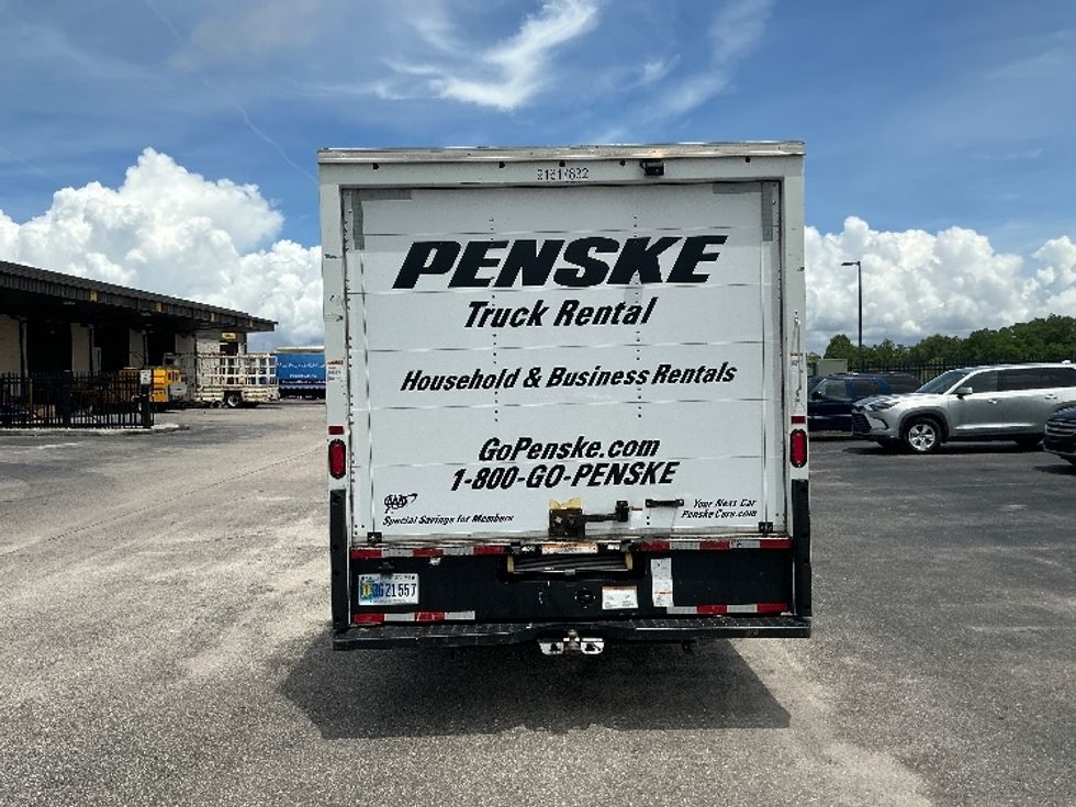 Light Duty Box Truck-Light and Medium Duty Trucks-Ford-2021-E350-Miami-FL-100,497\n\t\tmiles-$ 29,000 - Image 6