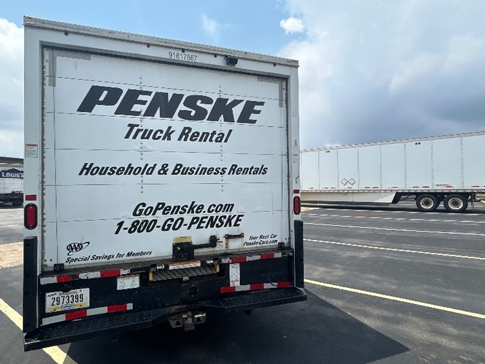 Light Duty Box Truck-Light and Medium Duty Trucks-Ford-2021-E350-Middlefield-OH-106,323\n\t\tmiles-$ 26,000 - Image 7