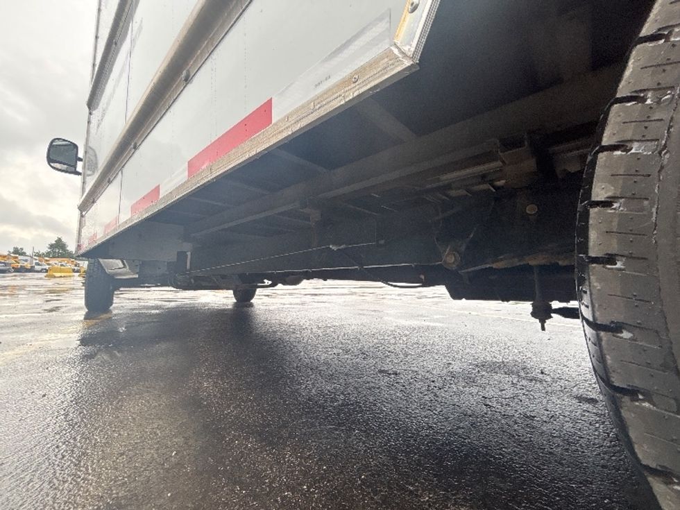 Light Duty Box Truck-Light and Medium Duty Trucks-Ford-2021-E350-Middlefield-OH-106,779\n\t\tmiles-$ 27,500 - Image 5