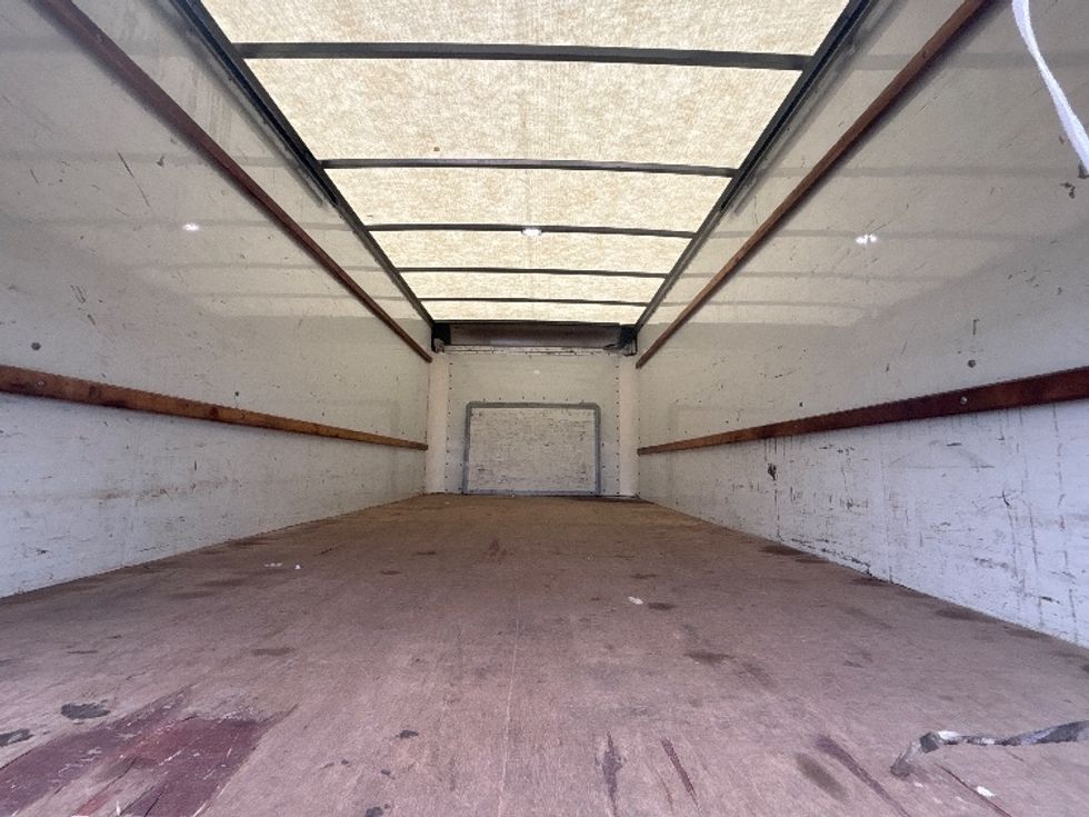 Light Duty Box Truck-Light and Medium Duty Trucks-Ford-2021-E350-Middlefield-OH-106,779\n\t\tmiles-$ 27,500 - Image 8
