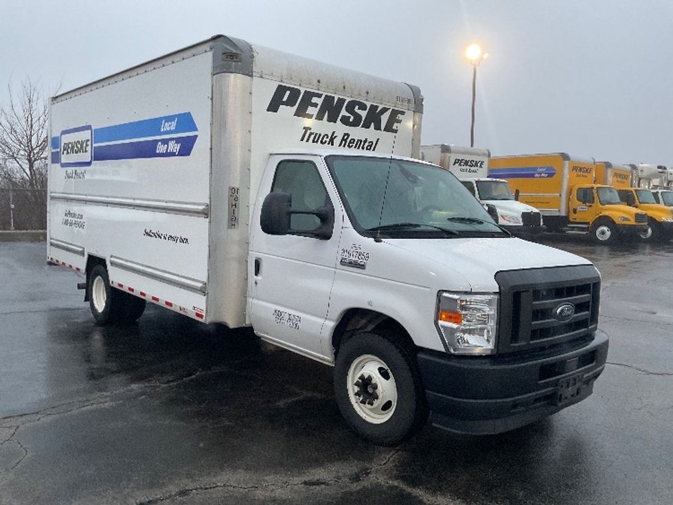 Light Duty Box Truck-Light and Medium Duty Trucks-Ford-2021-E350-Middlefield-OH-110,627\n\t\tmiles-$ 27,000 - Image 1