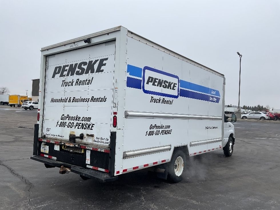 Light Duty Box Truck-Light and Medium Duty Trucks-Ford-2021-E350-Middlefield-OH-110,627\n\t\tmiles-$ 27,000 - Image 12