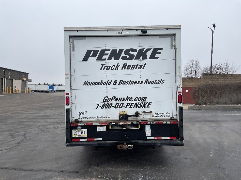 Light Duty Box Truck-Light and Medium Duty Trucks-Ford-2021-E350-Middlefield-OH-110,627\n\t\tmiles-$ 27,000 - Image 7