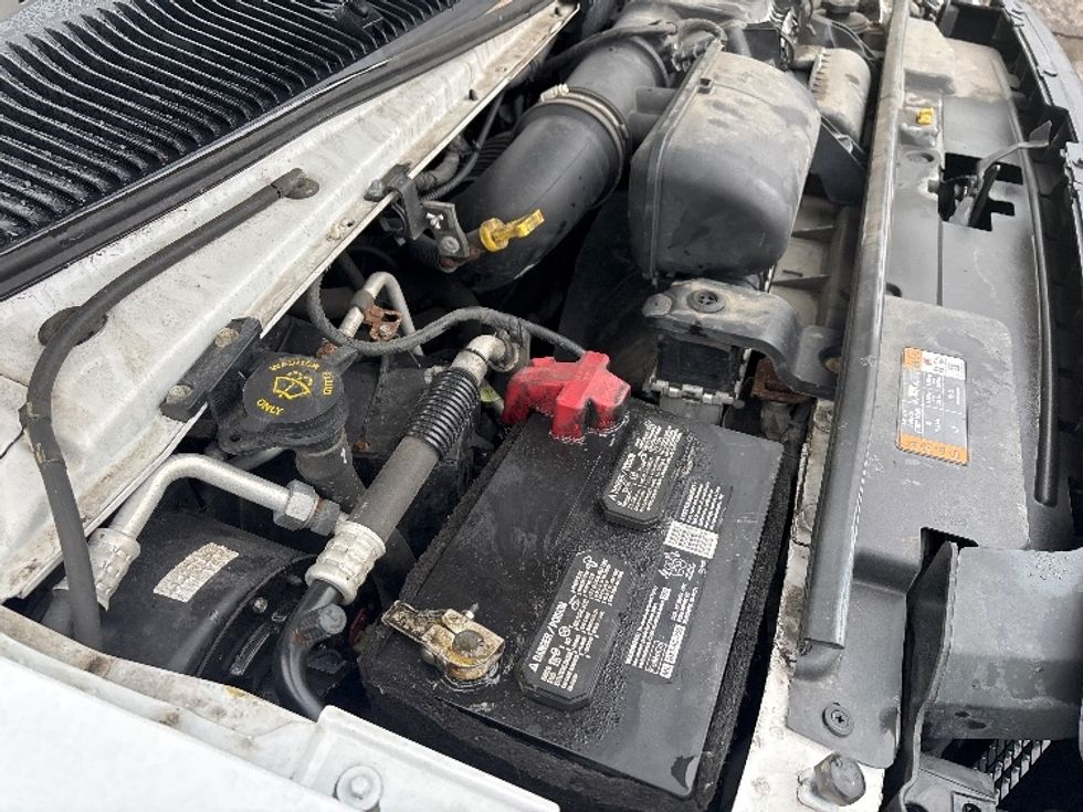 Light Duty Box Truck-Light and Medium Duty Trucks-Ford-2021-E350-Middlefield-OH-120,279\n\t\tmiles-$ 26,000 - Image 22