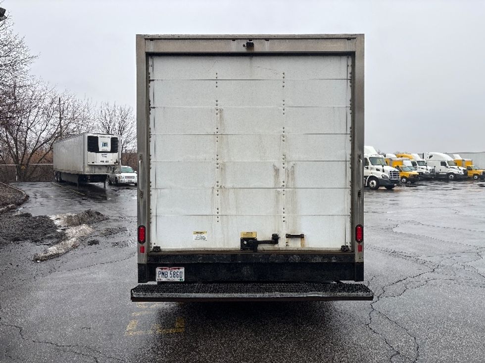 Light Duty Box Truck-Light and Medium Duty Trucks-Ford-2021-E350-Middlefield-OH-120,279\n\t\tmiles-$ 26,000 - Image 7