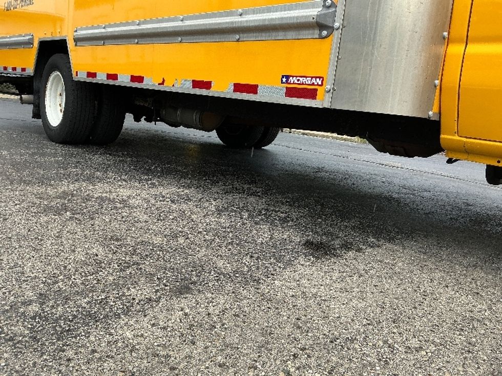 Light Duty Box Truck-Light and Medium Duty Trucks-Ford-2021-E350-Monroe-OH-94,836\n\t\tmiles-$ 24,500 - Image 13