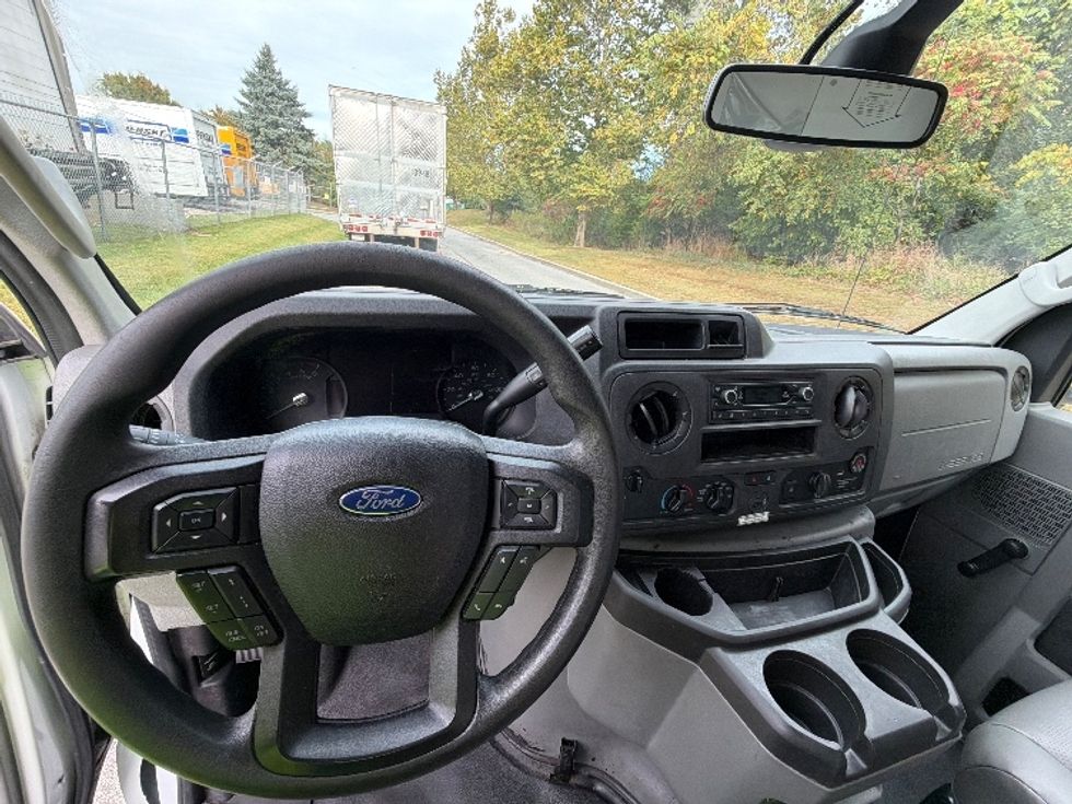 Light Duty Box Truck-Light and Medium Duty Trucks-Ford-2021-E350-Montgomery-NY-101,887\n\t\tmiles-$ 26,750 - Image 17