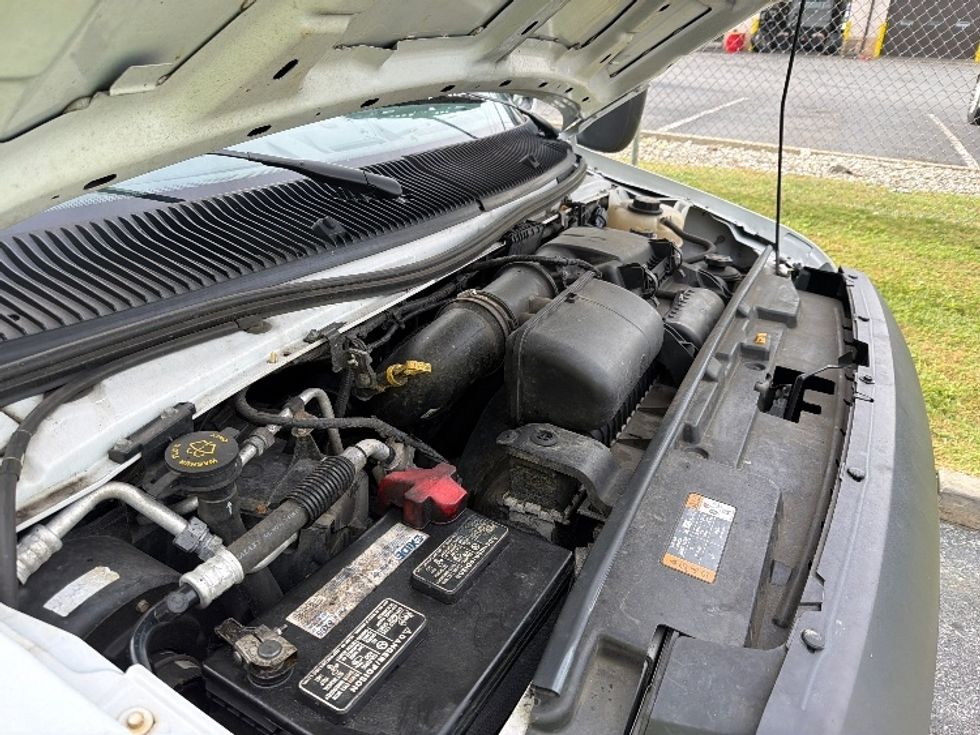 Light Duty Box Truck-Light and Medium Duty Trucks-Ford-2021-E350-Montgomery-NY-101,887\n\t\tmiles-$ 26,750 - Image 22