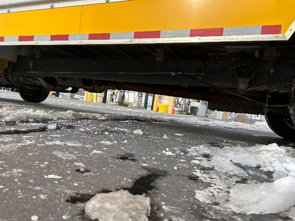 Light Duty Box Truck-Light and Medium Duty Trucks-Ford-2021-E350-Montgomery-NY-84,645\n\t\tmiles-$ 26,250 - Image 5