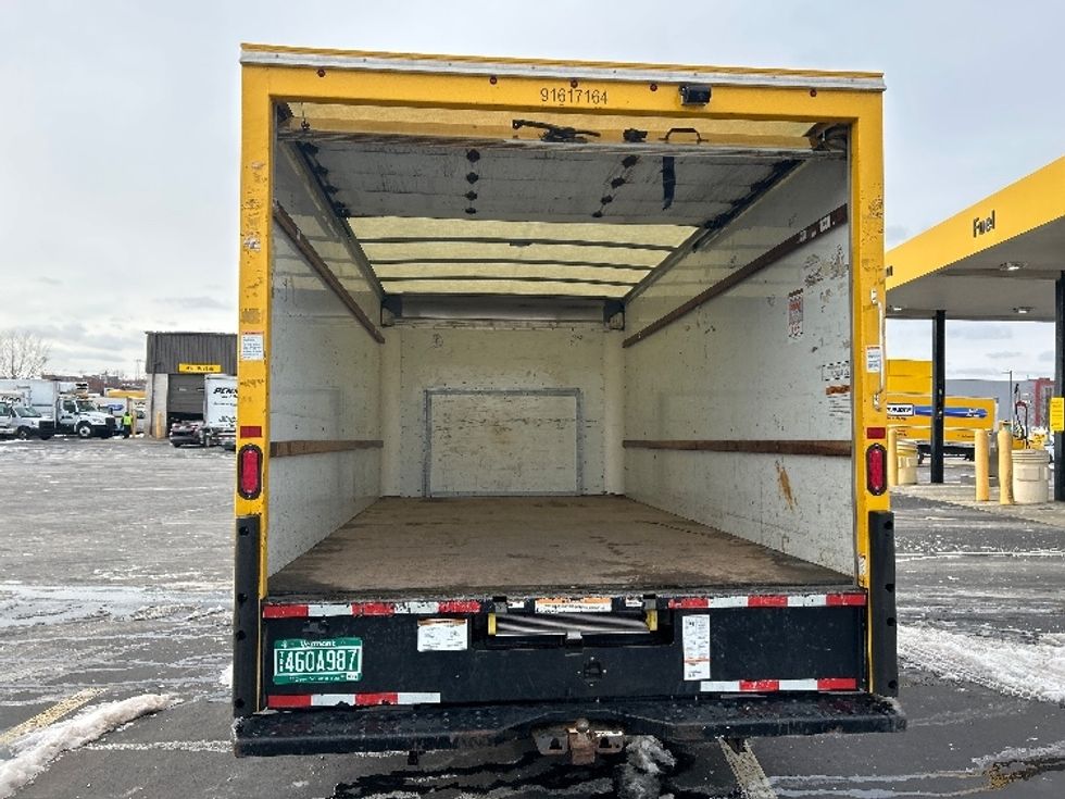 Light Duty Box Truck-Light and Medium Duty Trucks-Ford-2021-E350-Montgomery-NY-84,645\n\t\tmiles-$ 26,250 - Image 8