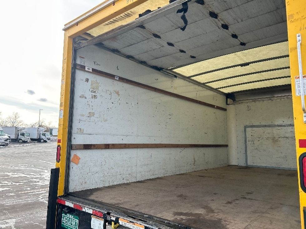 Light Duty Box Truck-Light and Medium Duty Trucks-Ford-2021-E350-Montgomery-NY-84,645\n\t\tmiles-$ 26,250 - Image 9