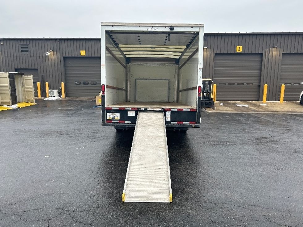 Light Duty Box Truck-Light and Medium Duty Trucks-Ford-2021-E350-Mount Pleasant-PA-101,099\n\t\tmiles-$ 28,500 - Image 10