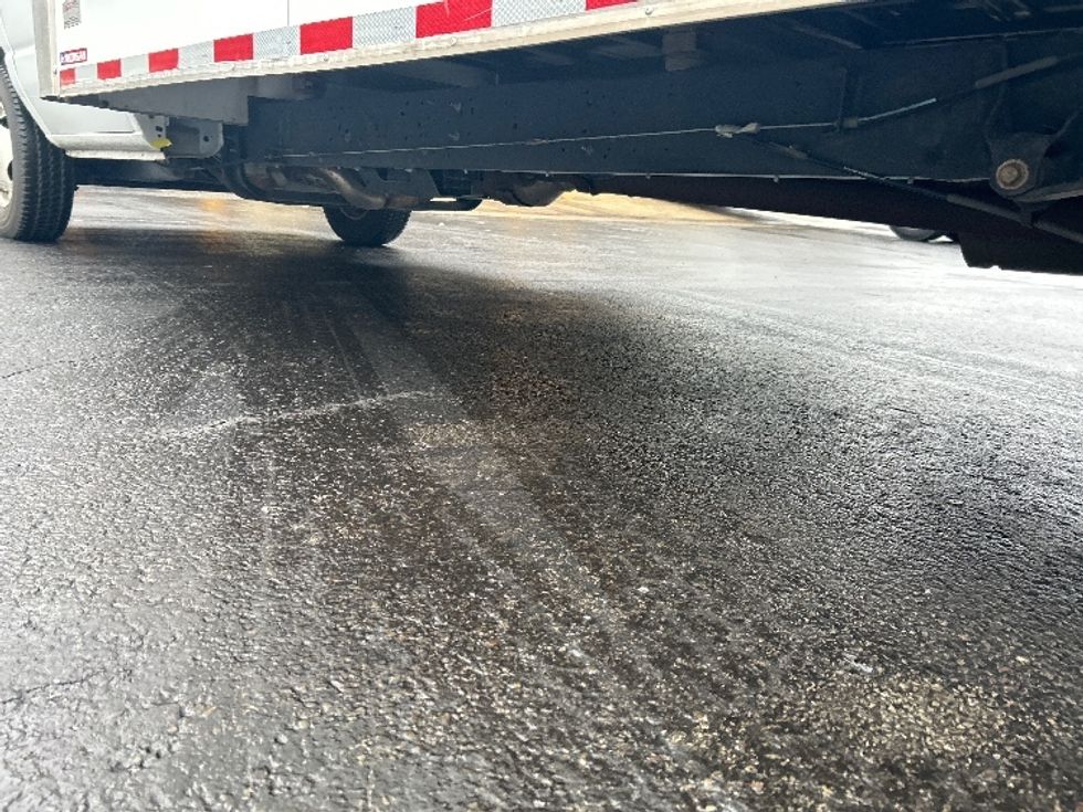 Light Duty Box Truck-Light and Medium Duty Trucks-Ford-2021-E350-Mount Pleasant-PA-101,099\n\t\tmiles-$ 28,500 - Image 5