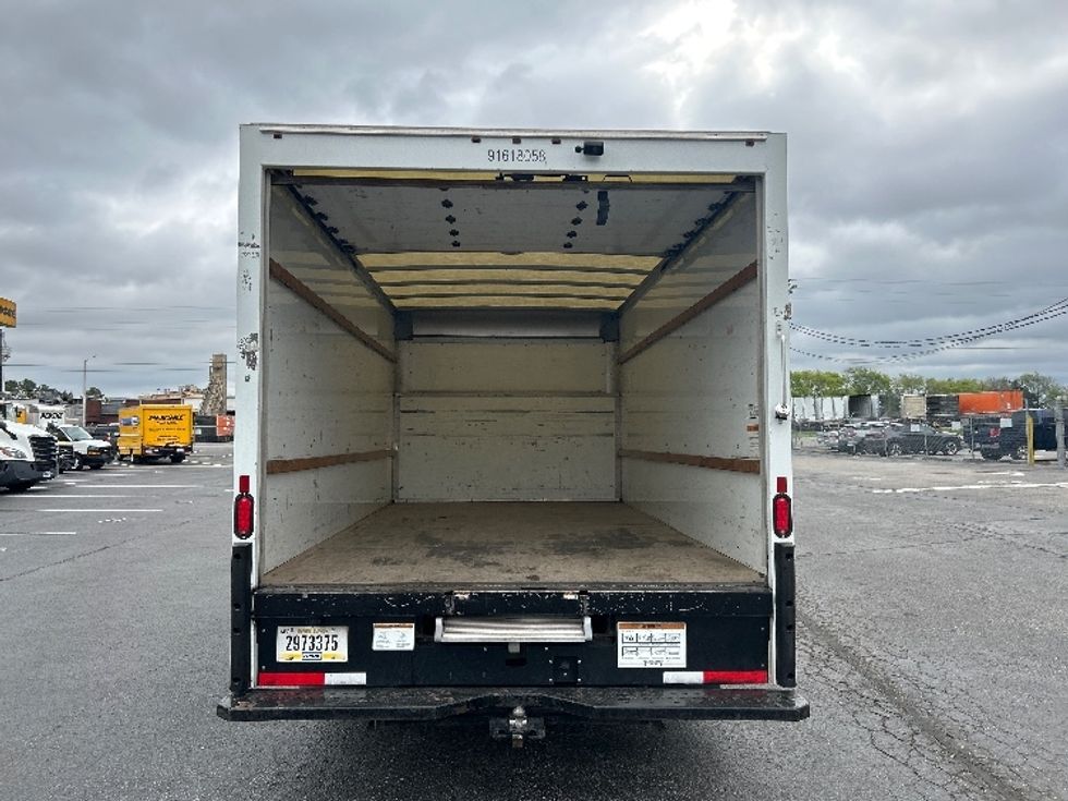 Light Duty Box Truck-Light and Medium Duty Trucks-Ford-2021-E350-Murfreesboro-TN-101,198\n\t\tmiles-$ 29,000 - Image 8
