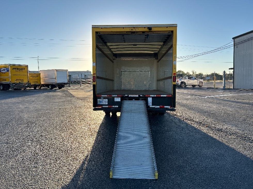 Light Duty Box Truck-Light and Medium Duty Trucks-Ford-2021-E350-Nashville (Mount Juliet)-TN-104,759\n\t\tmiles-$ 26,500 - Image 9