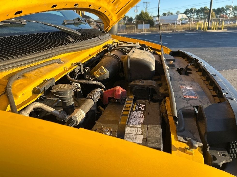 Light Duty Box Truck-Light and Medium Duty Trucks-Ford-2021-E350-Nashville (Mount Juliet)-TN-104,759\n\t\tmiles-$ 26,500 - Image 23