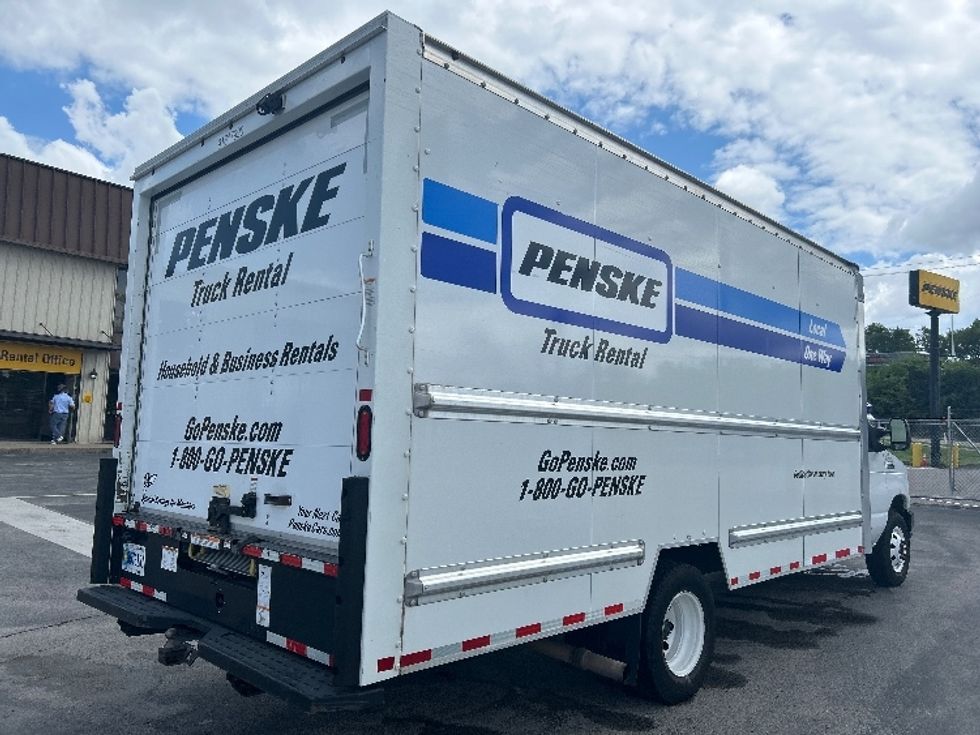Light Duty Box Truck-Light and Medium Duty Trucks-Ford-2021-E350-Nashville-TN-109,957\n\t\tmiles-$ 28,500 - Image 11