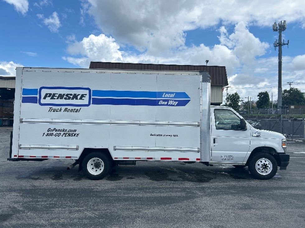 Light Duty Box Truck-Light and Medium Duty Trucks-Ford-2021-E350-Nashville-TN-109,957\n\t\tmiles-$ 28,500 - Image 12
