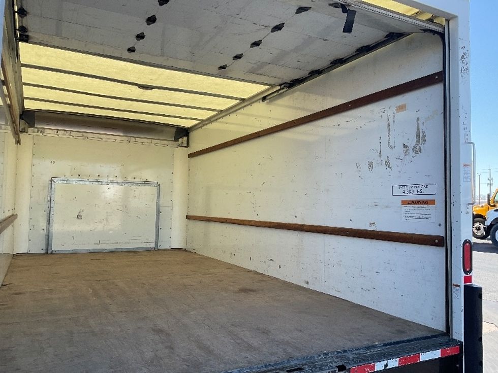 Light Duty Box Truck-Light and Medium Duty Trucks-Ford-2021-E350-Neenah-WI-94,210\n\t\tmiles-$ 28,000 - Image 11