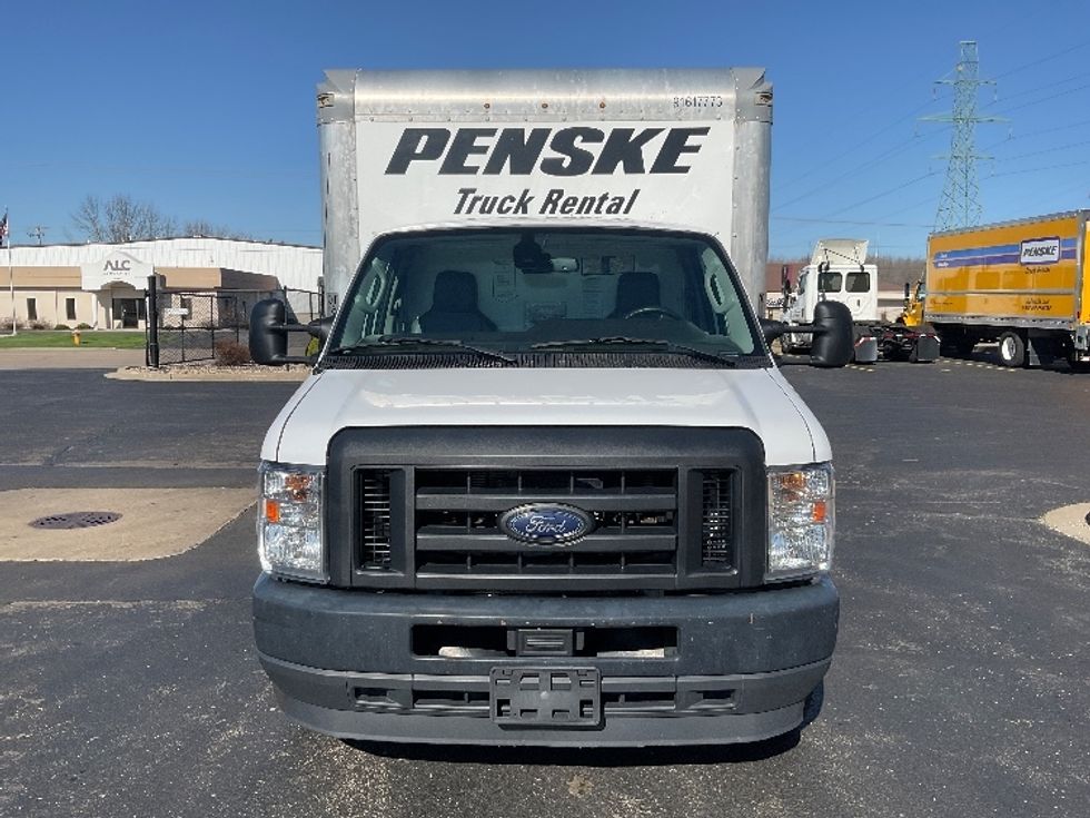 Light Duty Box Truck-Light and Medium Duty Trucks-Ford-2021-E350-Neenah-WI-94,210\n\t\tmiles-$ 28,000 - Image 2