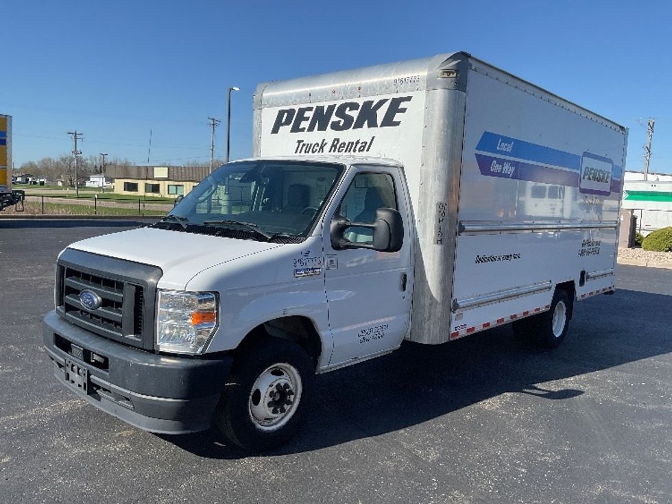Light Duty Box Truck-Light and Medium Duty Trucks-Ford-2021-E350-Neenah-WI-94,210\n\t\tmiles-$ 28,000 - Image 3