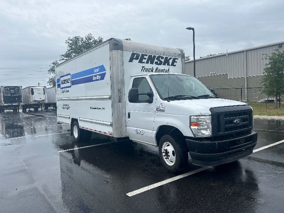 Light Duty Box Truck-Light and Medium Duty Trucks-Ford-2021-E350-Ocala-FL-90,709\n\t\tmiles-$ 31,000 - Image 1