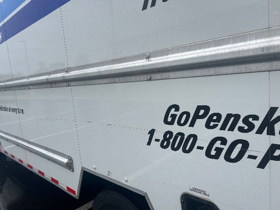 Light Duty Box Truck-Light and Medium Duty Trucks-Ford-2021-E350-Ocala-FL-90,709\n\t\tmiles-$ 31,000 - Image 25