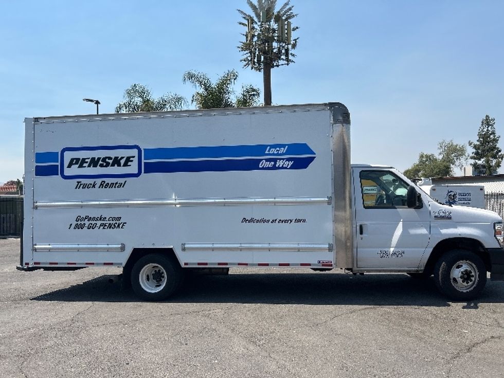 Light Duty Box Truck-Light and Medium Duty Trucks-Ford-2021-E350-Ontario-CA-100,184\n\t\tmiles-$ 29,500 - Image 15