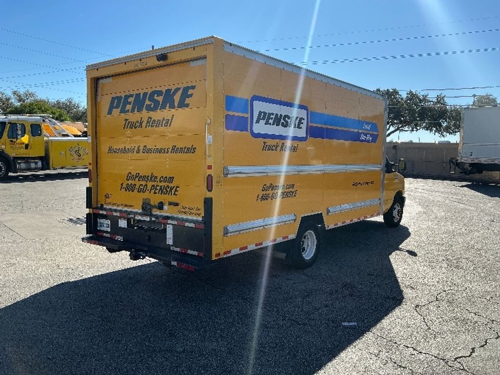 Light Duty Box Truck-Light and Medium Duty Trucks-Ford-2021-E350-Orlando-FL-100,322\n\t\tmiles-$ 27,250 - Image 13