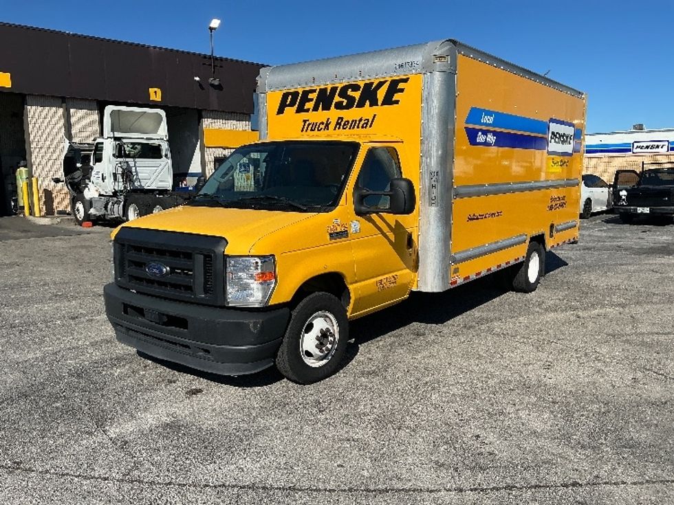Light Duty Box Truck-Light and Medium Duty Trucks-Ford-2021-E350-Orlando-FL-100,322\n\t\tmiles-$ 27,250 - Image 3