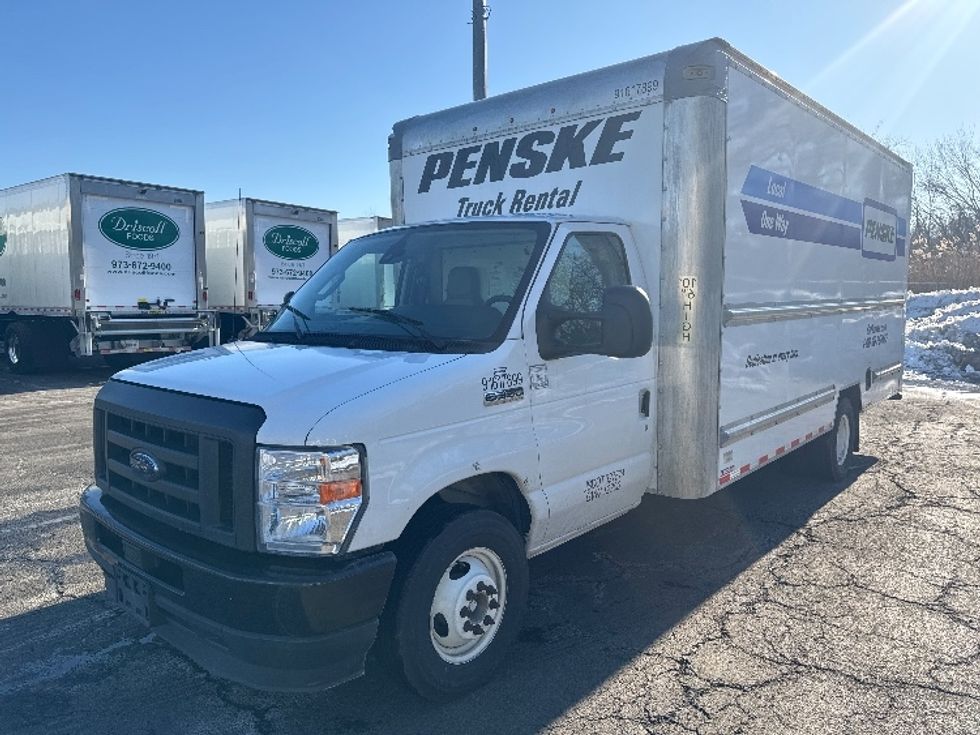 Light Duty Box Truck-Light and Medium Duty Trucks-Ford-2021-E350-Parsippany-NJ-95,013\n\t\tmiles-$ 28,250 - Image 1