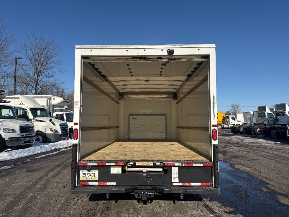 Light Duty Box Truck-Light and Medium Duty Trucks-Ford-2021-E350-Parsippany-NJ-95,013\n\t\tmiles-$ 28,250 - Image 6