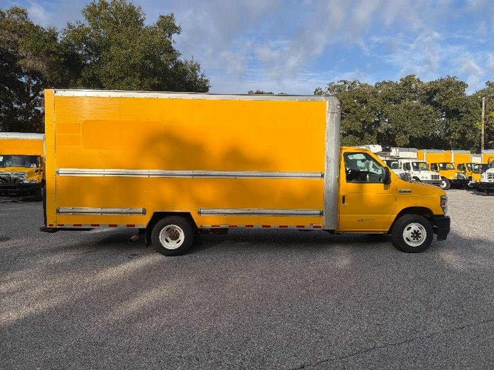 Light Duty Box Truck-Light and Medium Duty Trucks-Ford-2021-E350-Pensacola-FL-103,252\n\t\tmiles-$ 26,750 - Image 15