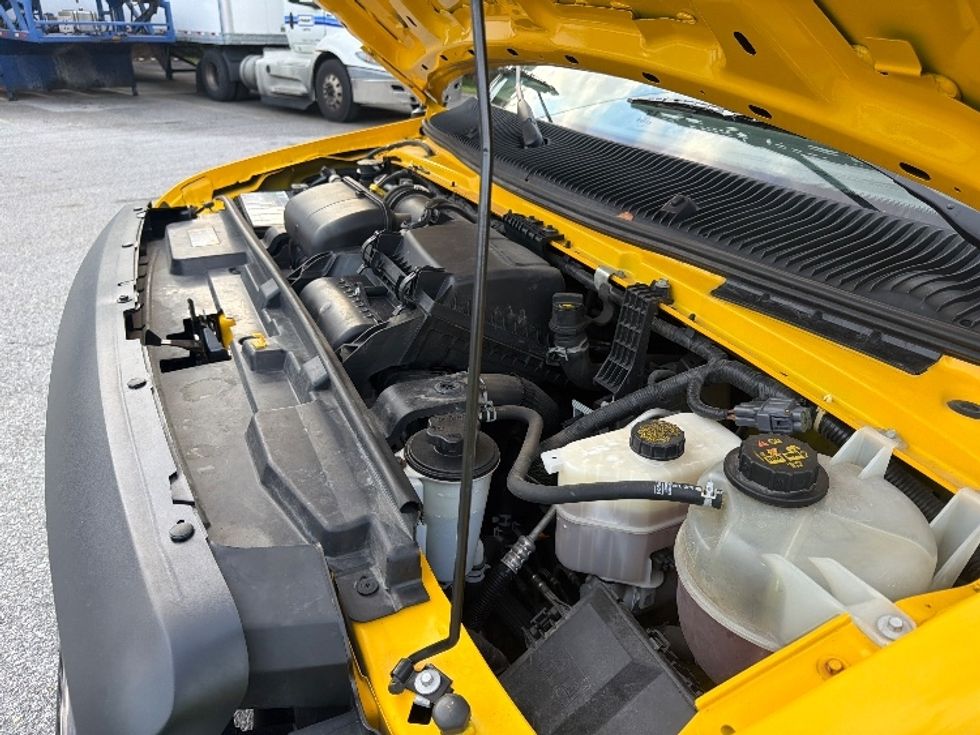 Light Duty Box Truck-Light and Medium Duty Trucks-Ford-2021-E350-Pensacola-FL-103,252\n\t\tmiles-$ 26,750 - Image 24