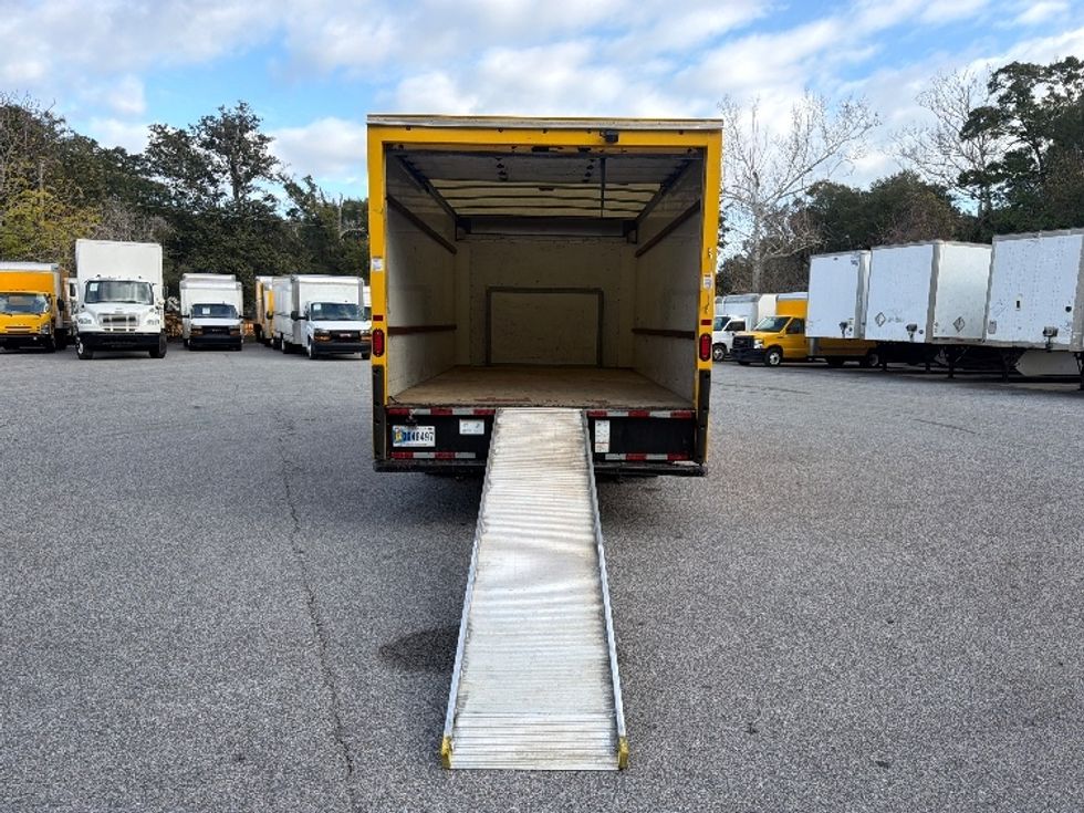 Light Duty Box Truck-Light and Medium Duty Trucks-Ford-2021-E350-Pensacola-FL-103,252\n\t\tmiles-$ 26,750 - Image 9