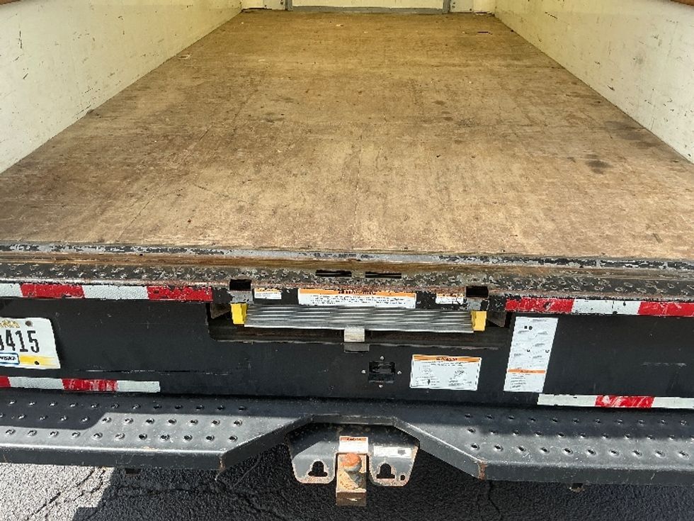 Light Duty Box Truck-Light and Medium Duty Trucks-Ford-2021-E350-Pensacola-FL-95,158\n\t\tmiles-$ 31,000 - Image 9