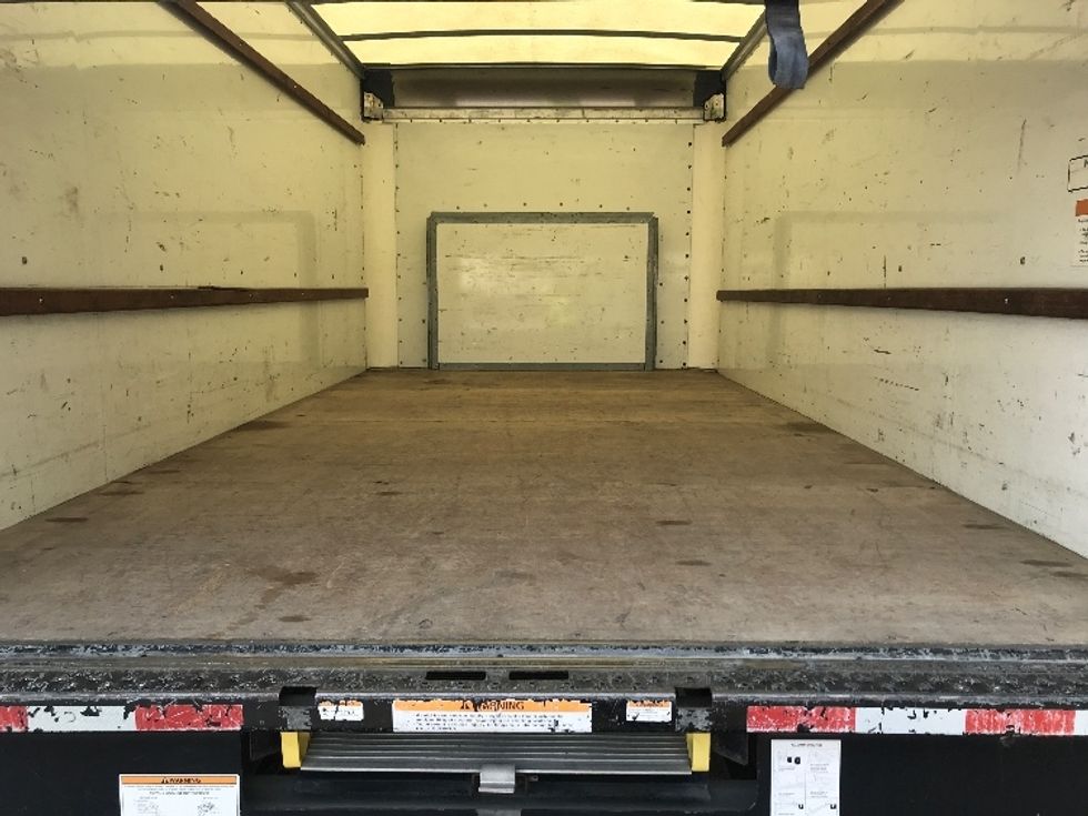 Light Duty Box Truck-Light and Medium Duty Trucks-Ford-2021-E350-Pharr-TX-84,836\n\t\tmiles-$ 31,000 - Image 8