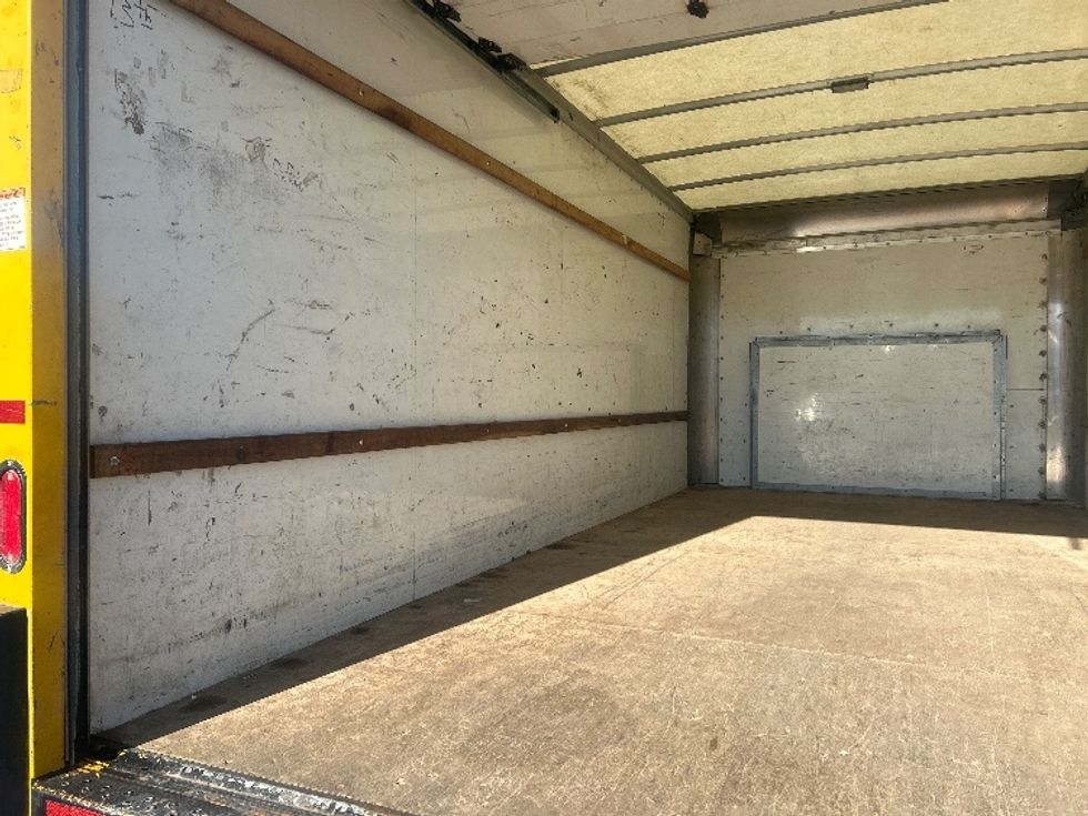 Light Duty Box Truck-Light and Medium Duty Trucks-Ford-2021-E350-Philadelphia-PA-63,534\n\t\tmiles-$ 29,250 - Image 11