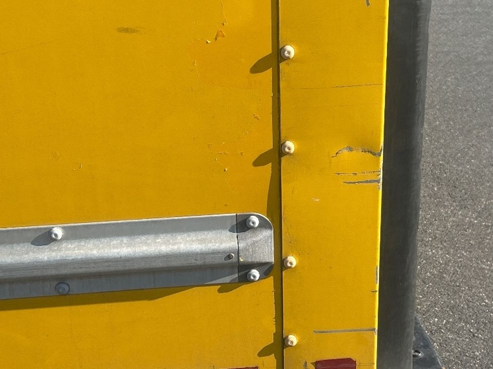 Light Duty Box Truck-Light and Medium Duty Trucks-Ford-2021-E350-Philadelphia-PA-63,534\n\t\tmiles-$ 29,250 - Image 25