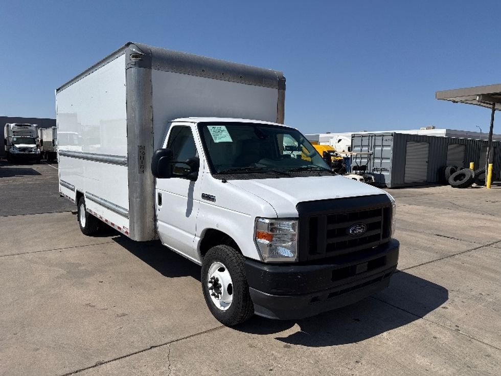 Light Duty Box Truck-Light and Medium Duty Trucks-Ford-2021-E350-Phoenix-AZ-179,396\n\t\tmiles-$ 16,750 - Image 1
