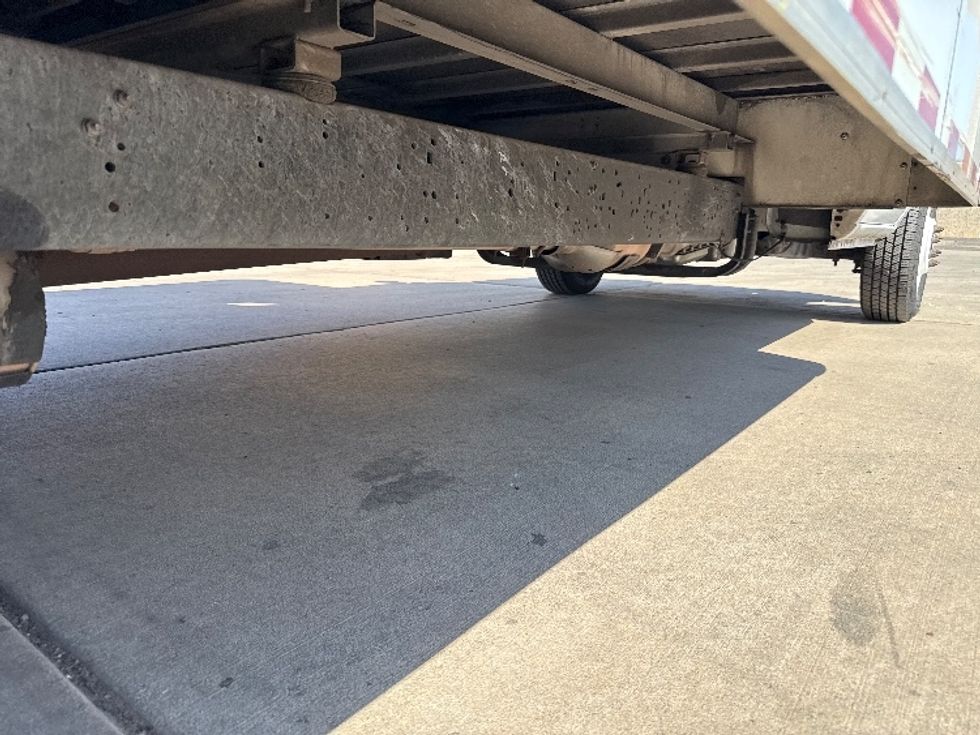 Light Duty Box Truck-Light and Medium Duty Trucks-Ford-2021-E350-Phoenix-AZ-179,396\n\t\tmiles-$ 16,750 - Image 13