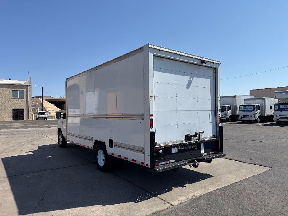 Light Duty Box Truck-Light and Medium Duty Trucks-Ford-2021-E350-Phoenix-AZ-179,396\n\t\tmiles-$ 16,750 - Image 6