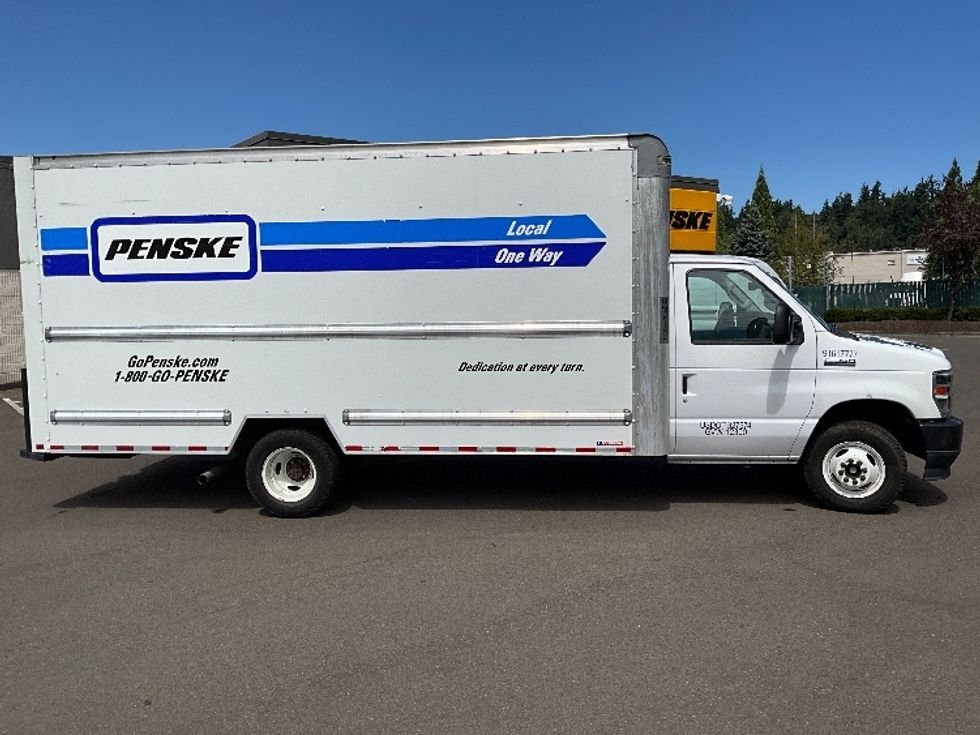 Light Duty Box Truck-Light and Medium Duty Trucks-Ford-2021-E350-Portland-OR-129,872\n\t\tmiles-$ 22,250 - Image 15