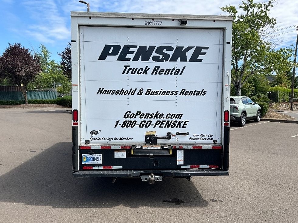 Light Duty Box Truck-Light and Medium Duty Trucks-Ford-2021-E350-Portland-OR-129,872\n\t\tmiles-$ 22,250 - Image 7