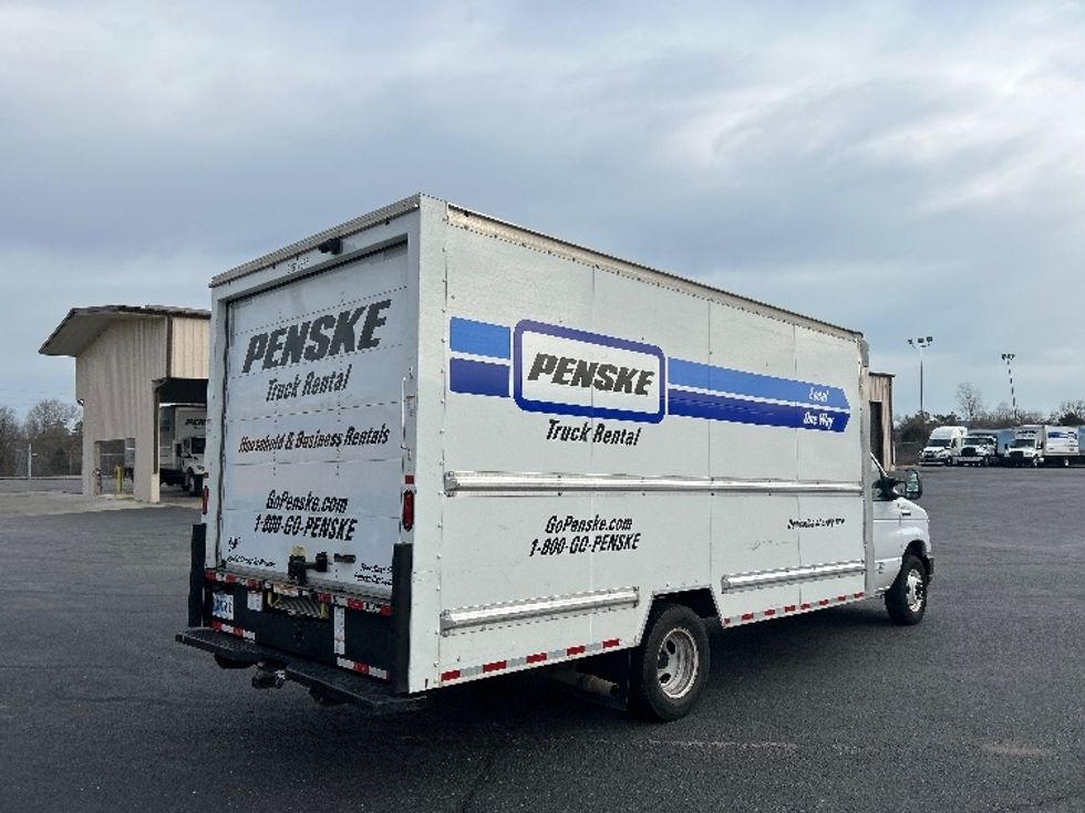 Light Duty Box Truck-Light and Medium Duty Trucks-Ford-2021-E350-Richmond-VA-106,679\n\t\tmiles-$ 29,500 - Image 13