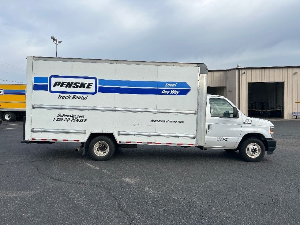 Light Duty Box Truck-Light and Medium Duty Trucks-Ford-2021-E350-Richmond-VA-106,679\n\t\tmiles-$ 29,500 - Image 15